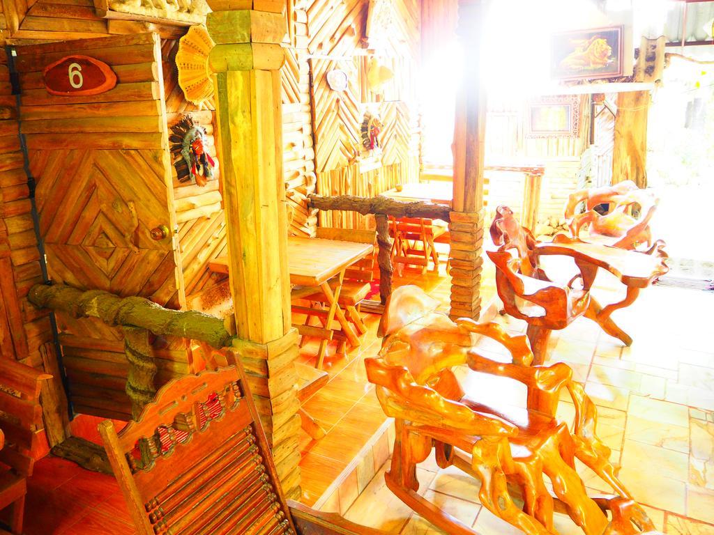 Three J Guesthouse Kamphaeng Phet Exteriör bild